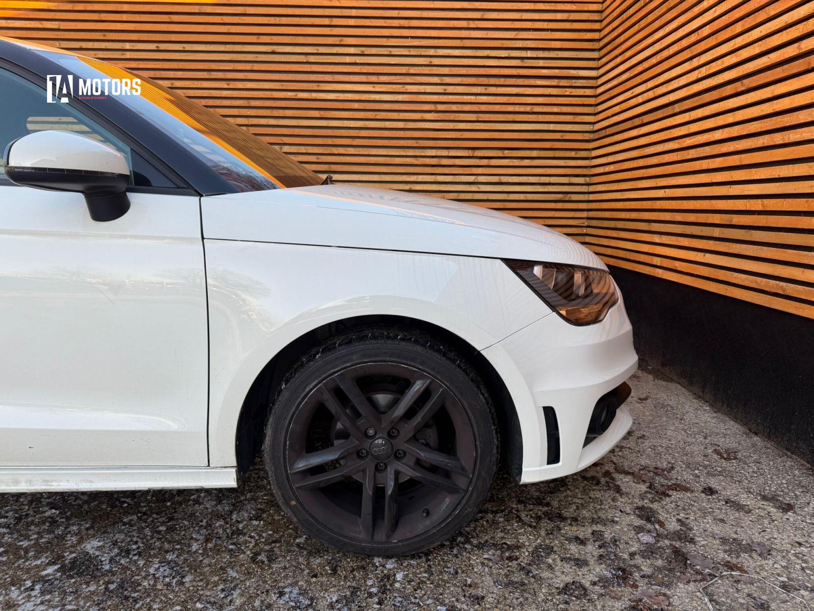 Audi A1 1.2 TFSI S line Hatchback 3dr Petrol Manual Euro 5 (s/s) (86 ps)