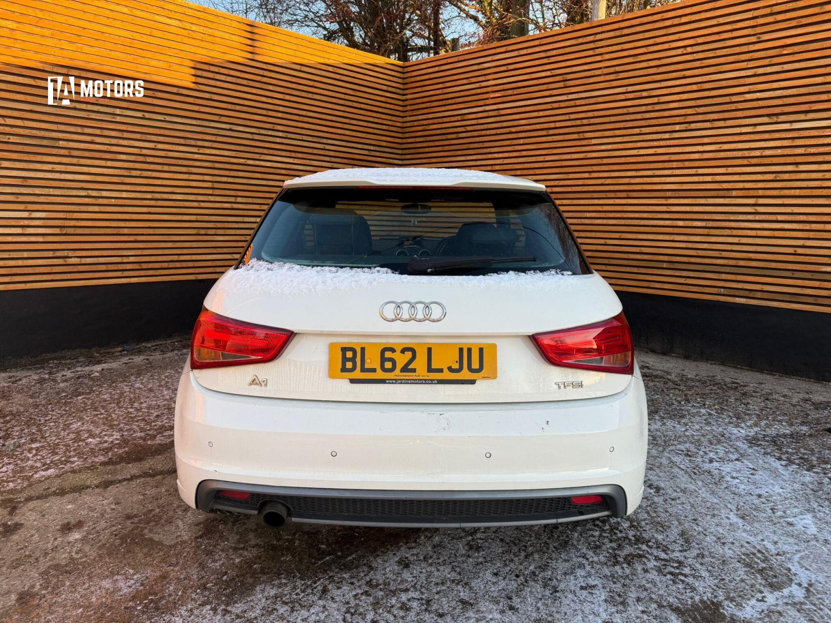 Audi A1 1.2 TFSI S line Hatchback 3dr Petrol Manual Euro 5 (s/s) (86 ps)