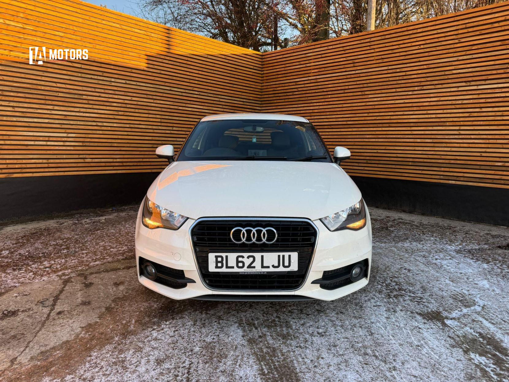 Audi A1 1.2 TFSI S line Hatchback 3dr Petrol Manual Euro 5 (s/s) (86 ps)