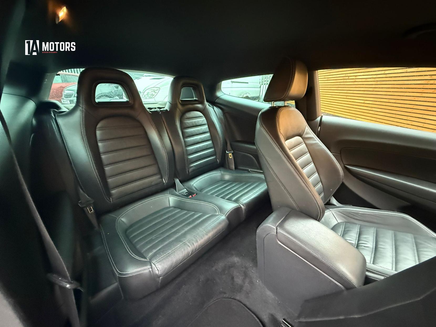 Volkswagen Scirocco 2.0 TDI BlueMotion Tech GT Hatchback 3dr Diesel DSG Euro 5 (s/s) (140 ps)