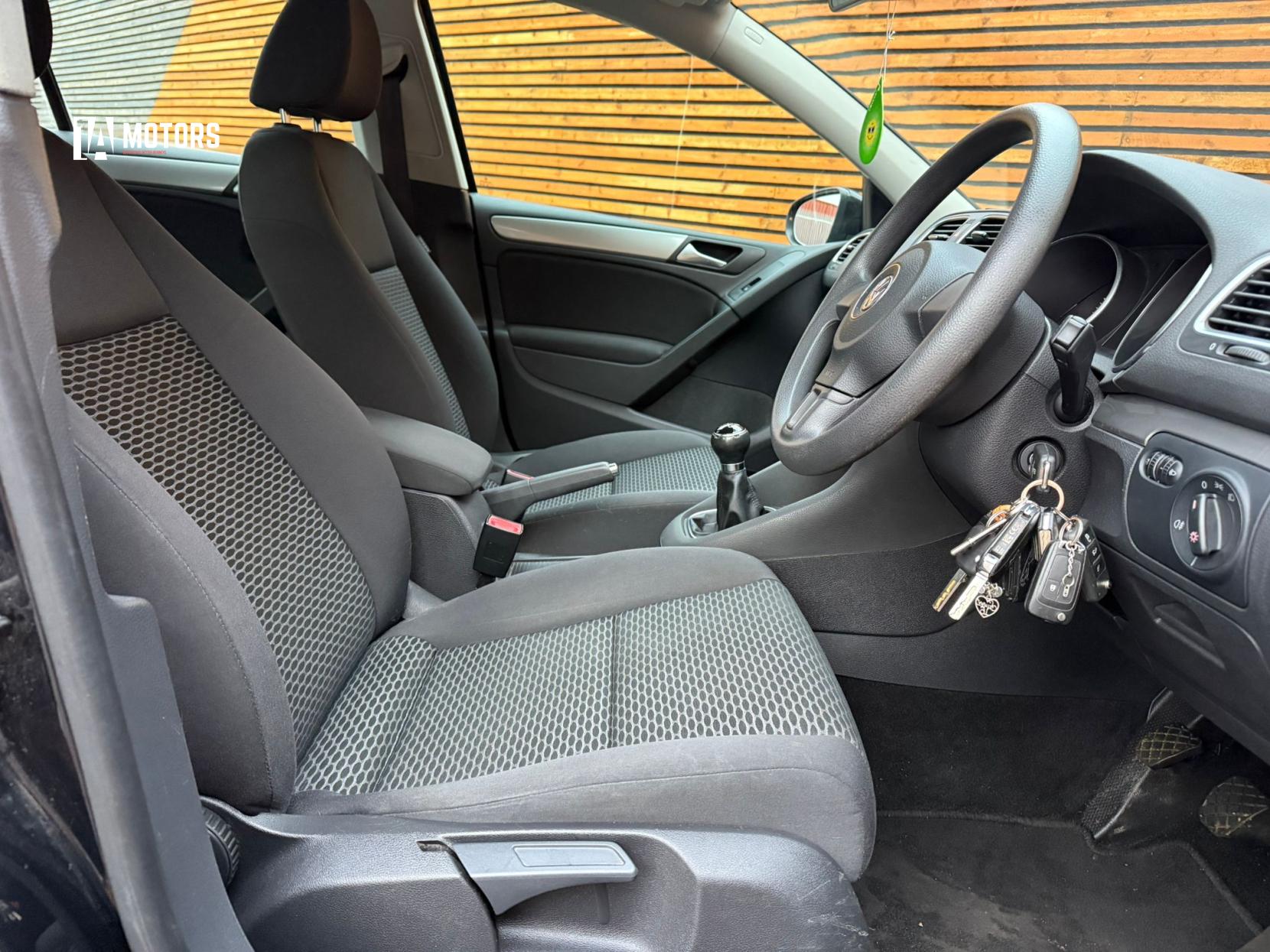 Volkswagen Golf 1.4 Twist Hatchback 5dr Petrol Manual Euro 5 (80 ps)