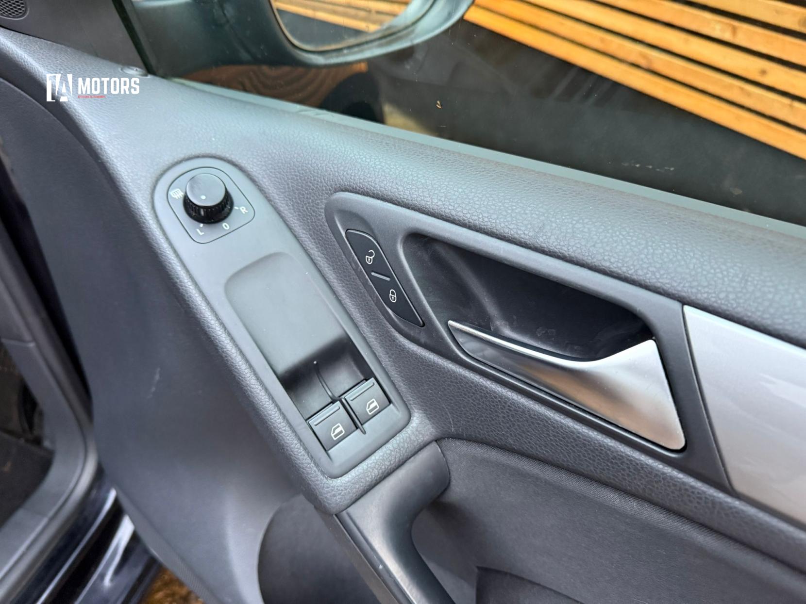 Volkswagen Golf 1.4 Twist Hatchback 5dr Petrol Manual Euro 5 (80 ps)