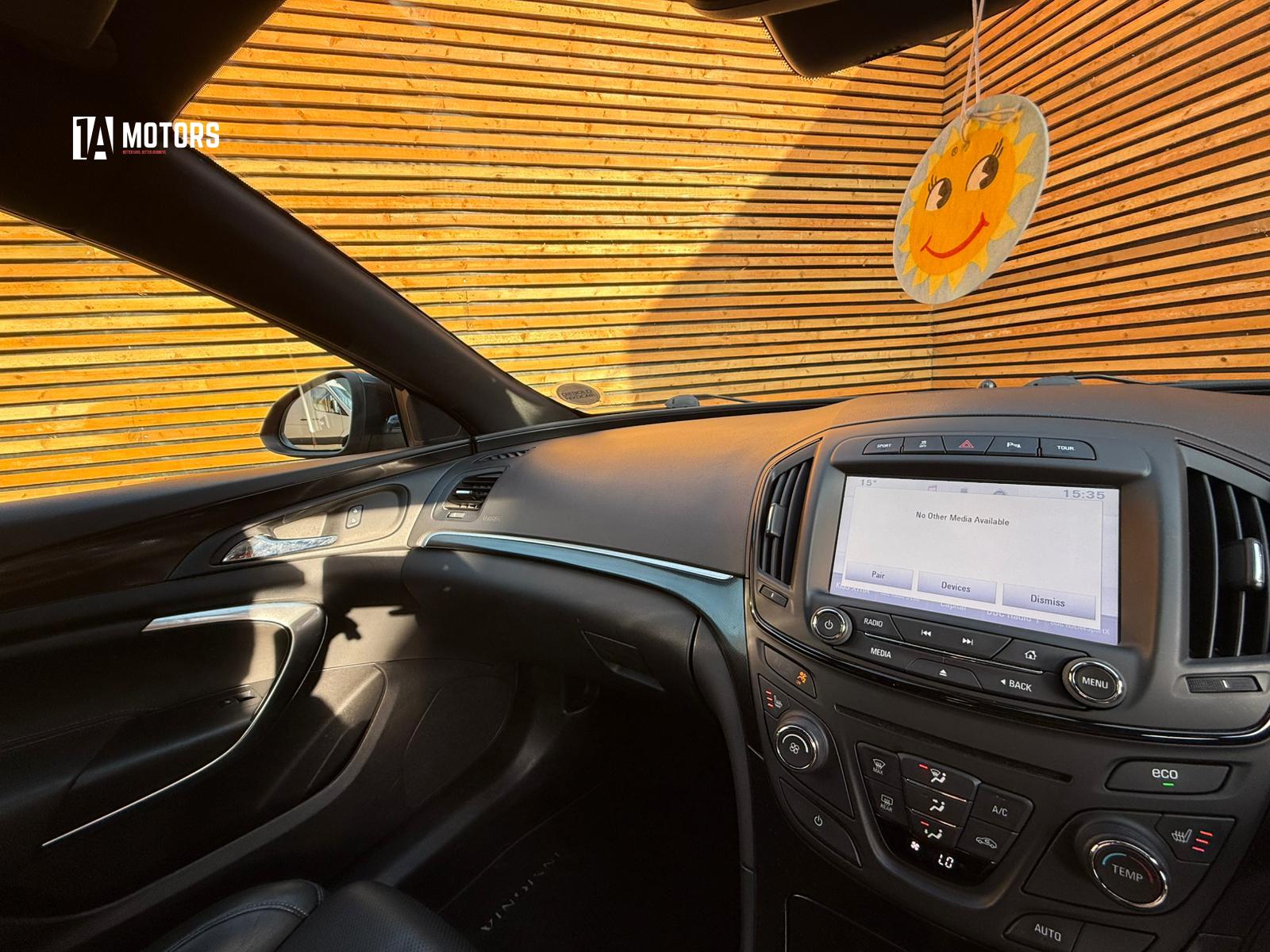 Vauxhall Insignia 2.0 CDTi BiTurbo SRi VX Line Nav Hatchback 5dr Diesel Manual Euro 5 (s/s) (195 ps)