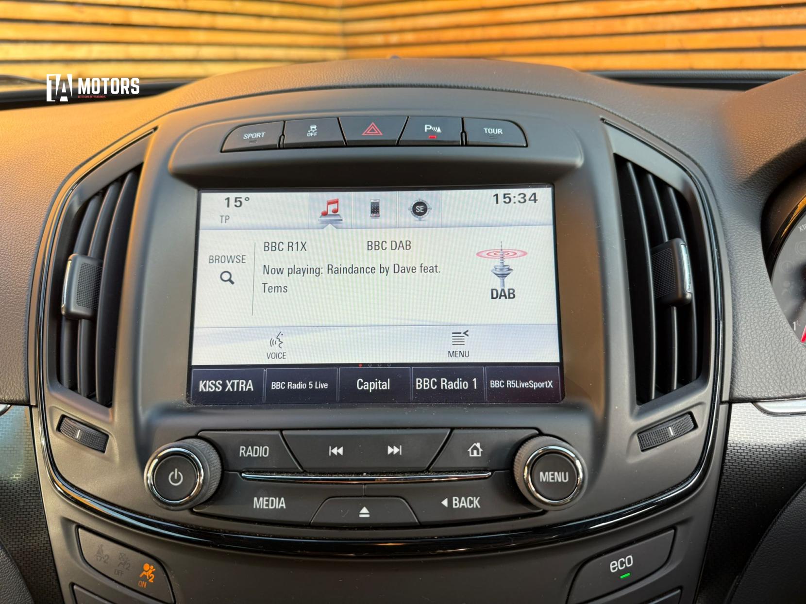 Vauxhall Insignia 2.0 CDTi BiTurbo SRi VX Line Nav Hatchback 5dr Diesel Manual Euro 5 (s/s) (195 ps)