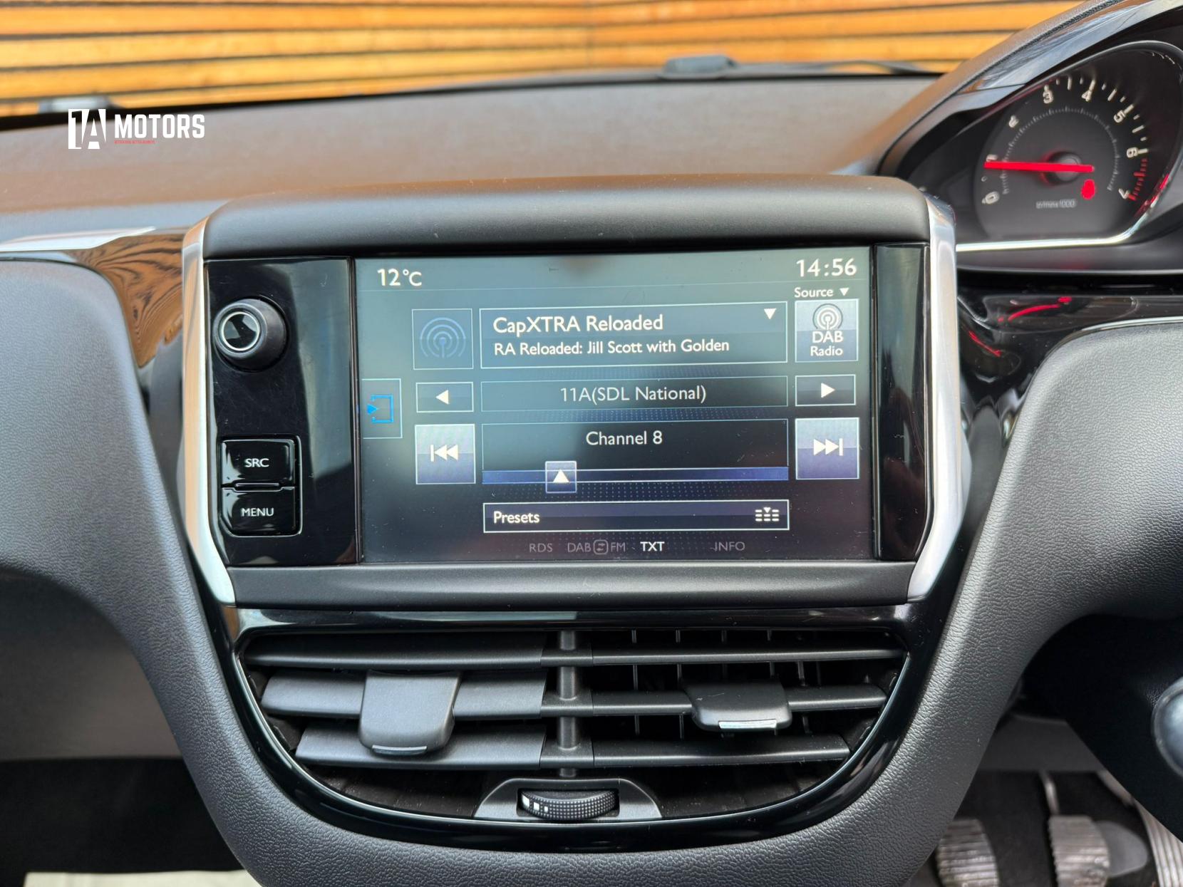 Peugeot 208 1.2 VTi PureTech Style Hatchback 3dr Petrol Manual Euro 5 (82 ps)