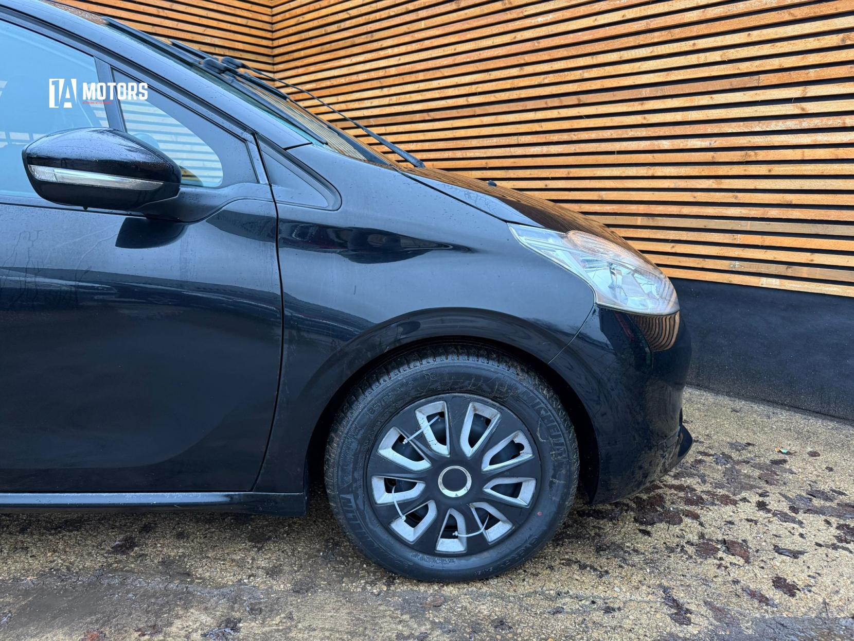 Peugeot 208 1.0 VTi Access+ Hatchback 5dr Petrol Manual Euro 5 (68 ps)