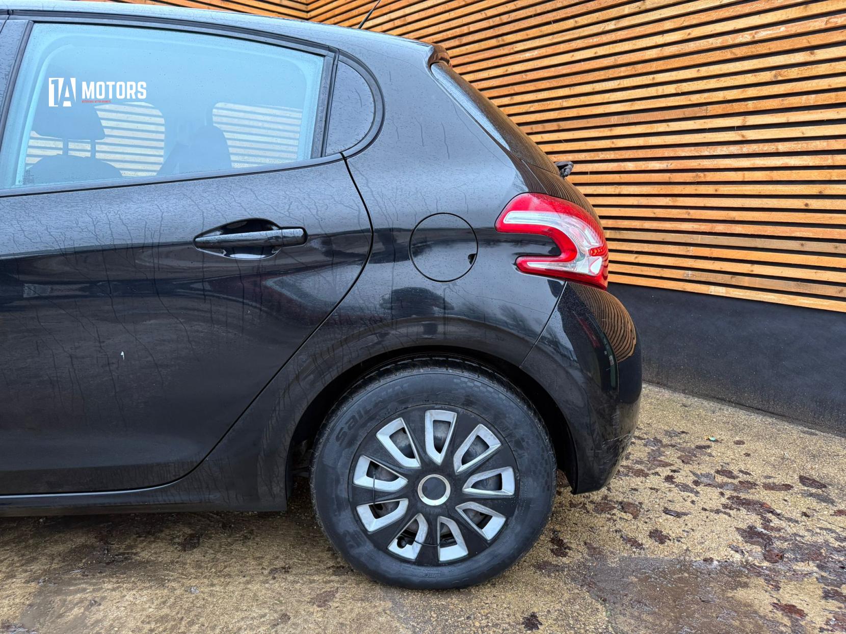 Peugeot 208 1.0 VTi Access+ Hatchback 5dr Petrol Manual Euro 5 (68 ps)