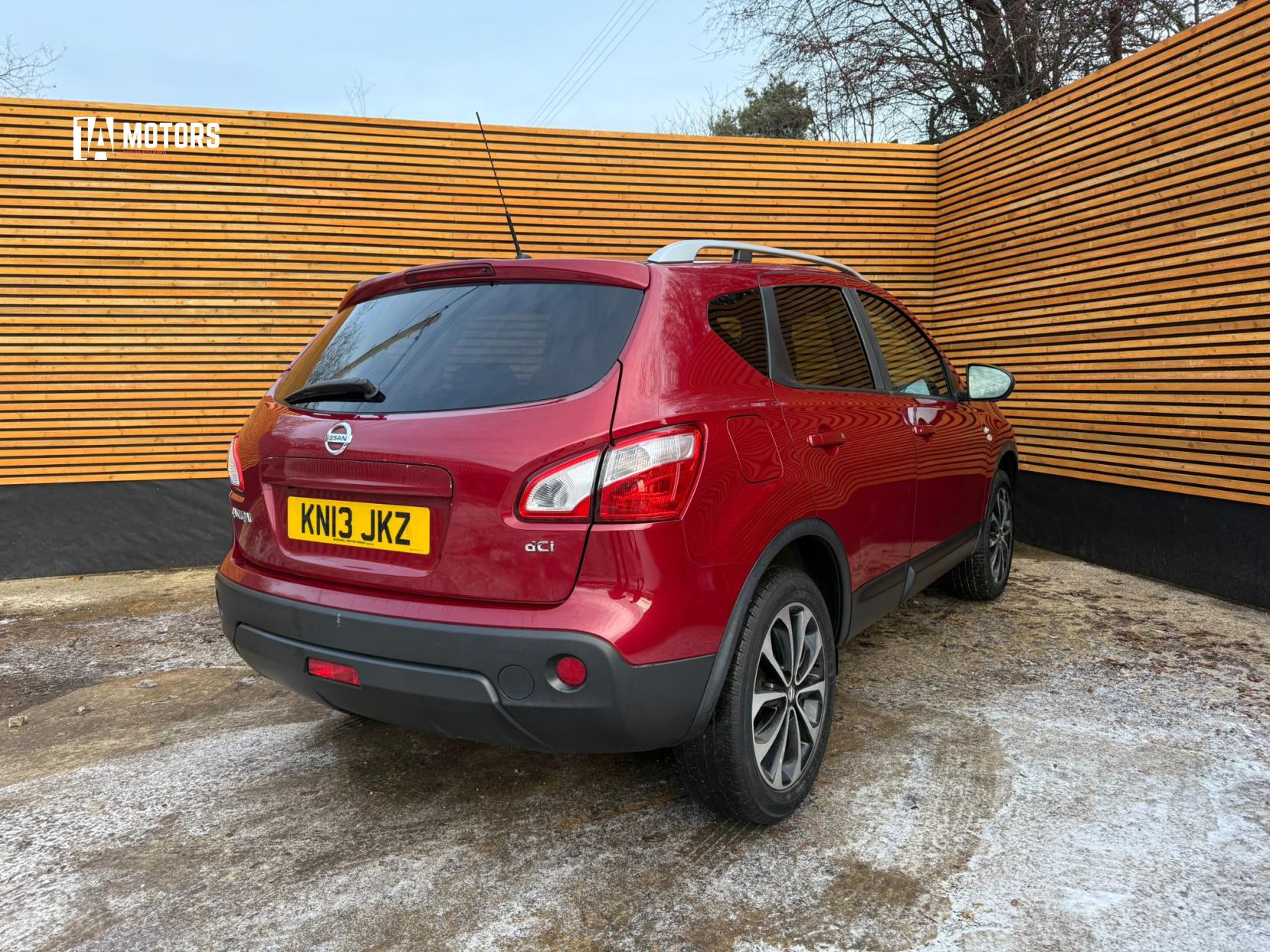 Nissan Qashqai 1.5 dCi n-tec+ SUV 5dr Diesel Manual 2WD Euro 5 (110 ps)