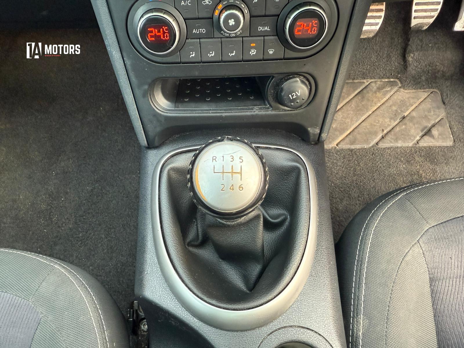 Nissan Qashqai 1.5 dCi n-tec+ SUV 5dr Diesel Manual 2WD Euro 5 (110 ps)