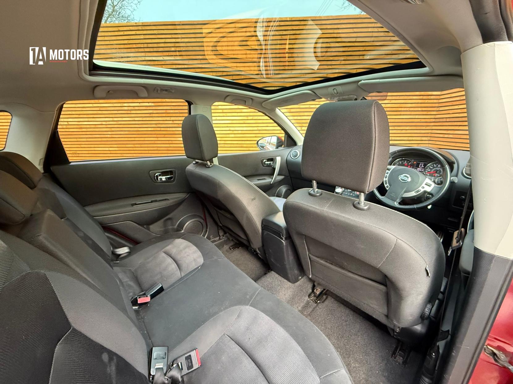 Nissan Qashqai 1.5 dCi n-tec+ SUV 5dr Diesel Manual 2WD Euro 5 (110 ps)