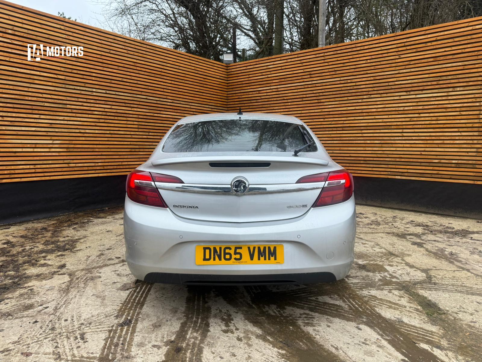 Vauxhall Insignia 2.0 CDTi ecoFLEX SRi Nav Hatchback 5dr Diesel Manual Euro 5 (s/s) (140 ps)