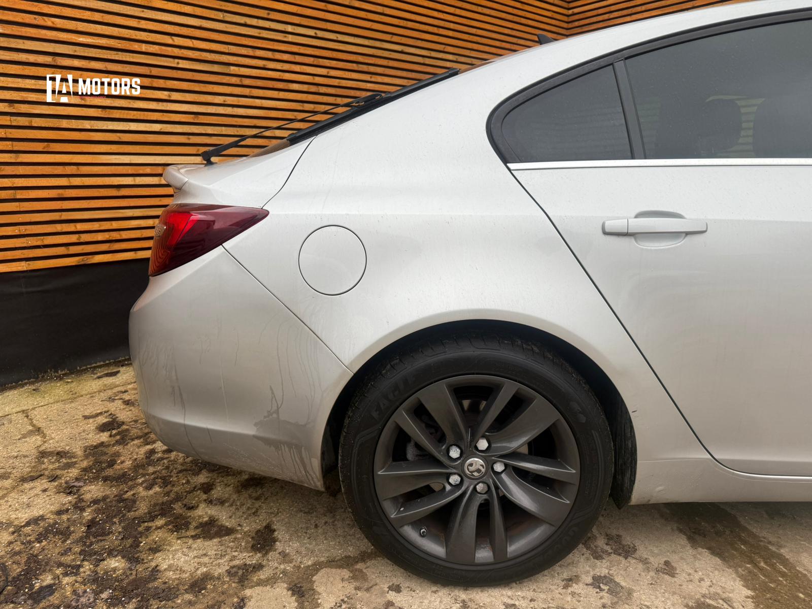 Vauxhall Insignia 2.0 CDTi ecoFLEX SRi Nav Hatchback 5dr Diesel Manual Euro 5 (s/s) (140 ps)