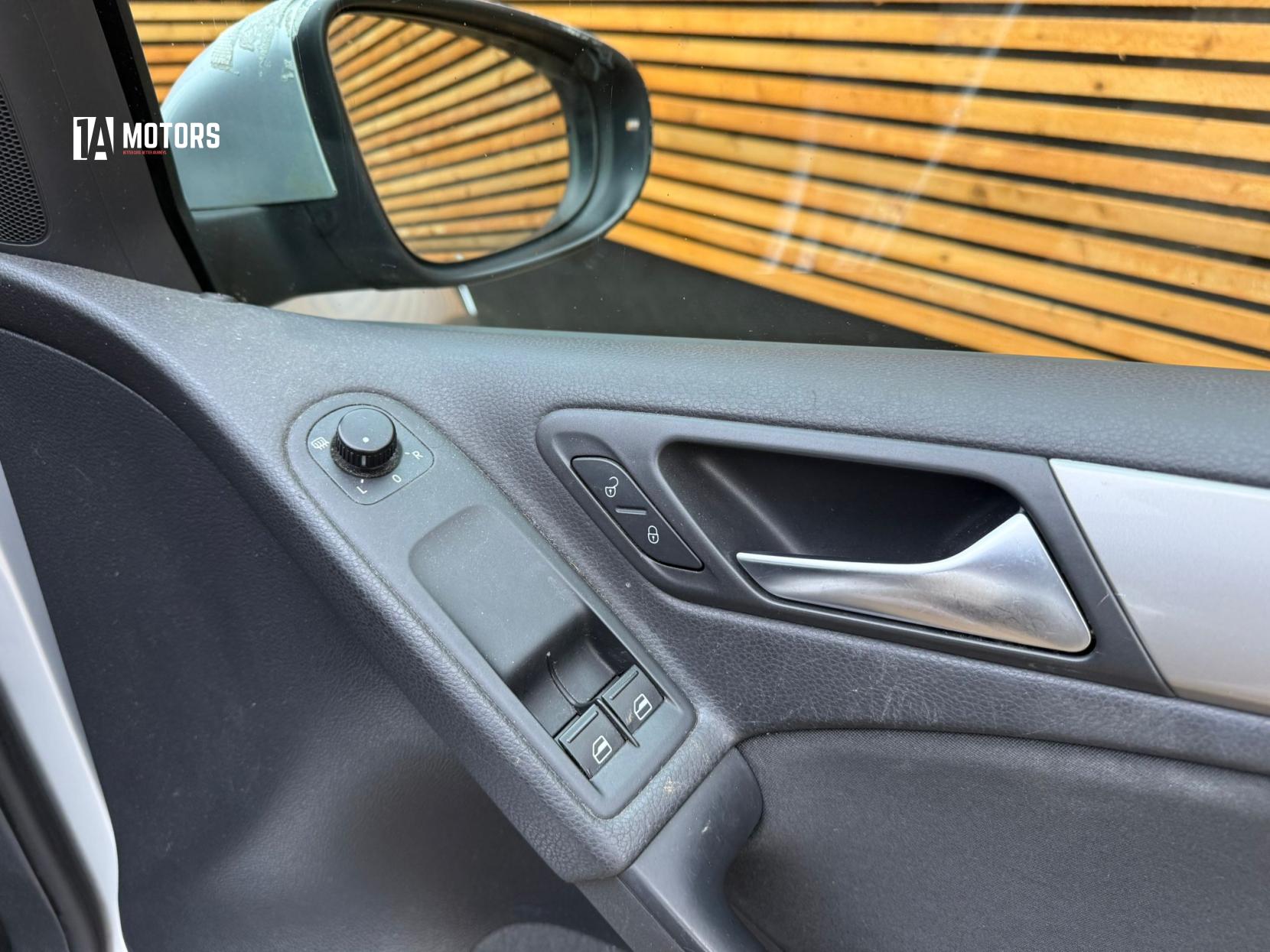 Volkswagen Golf 1.4 Twist Hatchback 5dr Petrol Manual Euro 5 (80 ps)