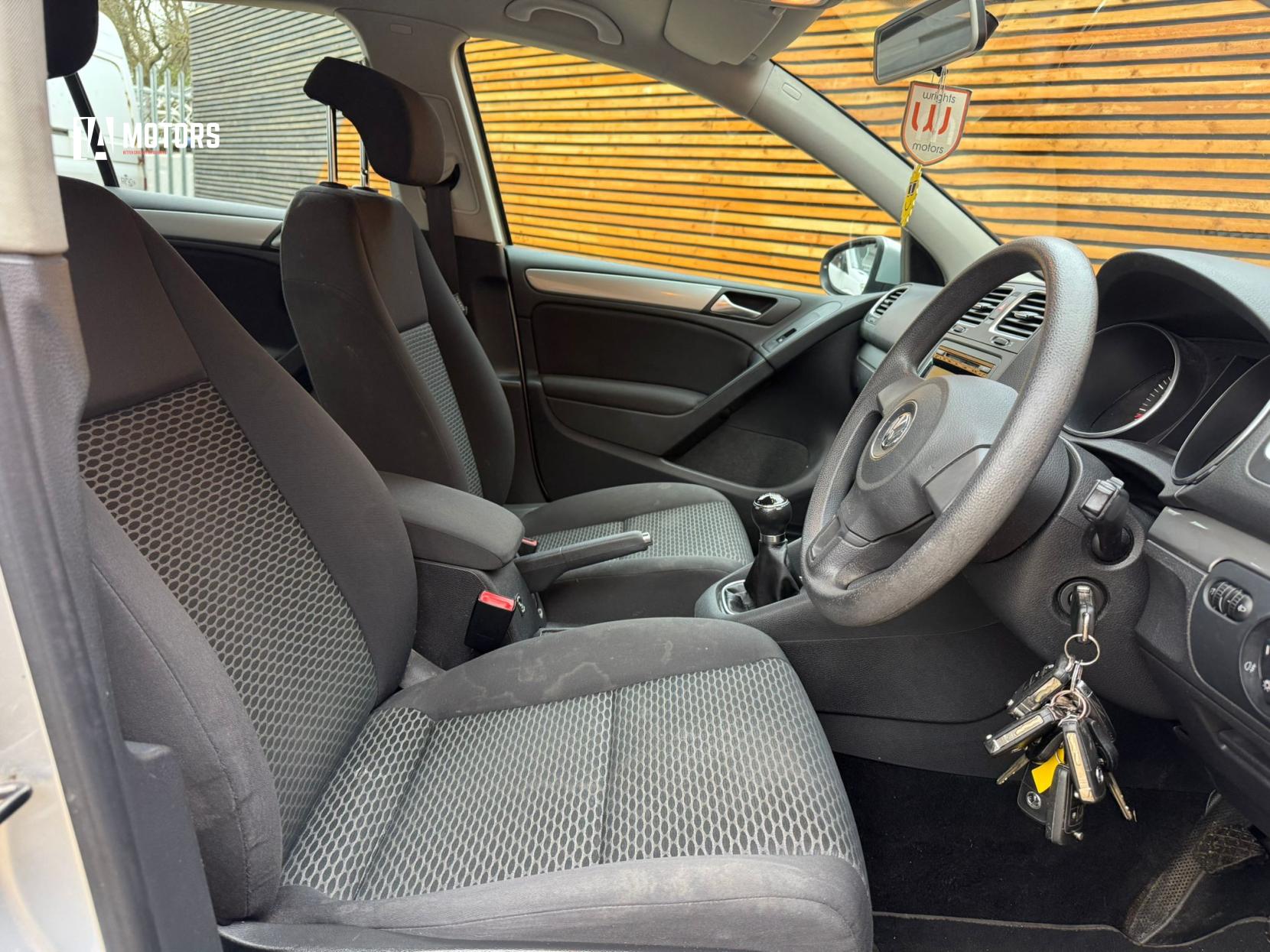 Volkswagen Golf 1.4 Twist Hatchback 5dr Petrol Manual Euro 5 (80 ps)